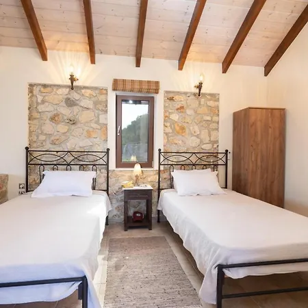 Villa Bolios, Sea View, Private Pool Matsoukáta
